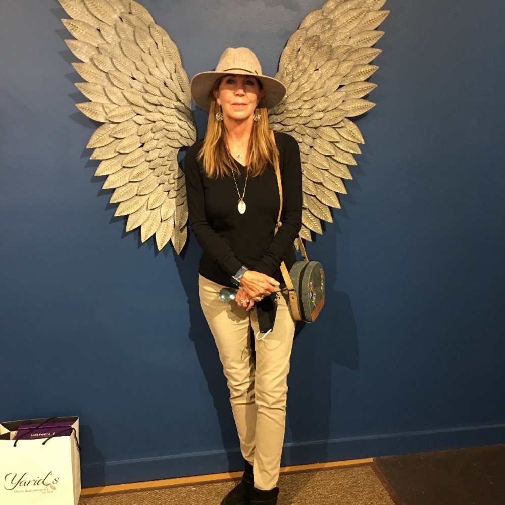 Meet your Posher, Angel